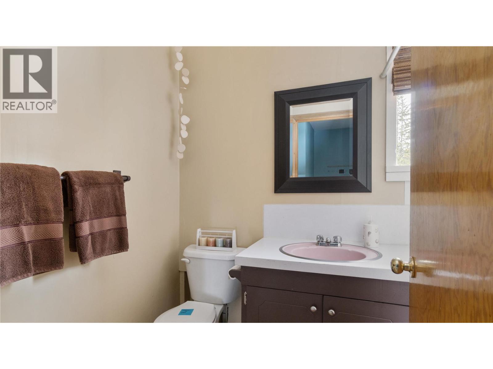  1361 Daniels Road, Seymour Arm