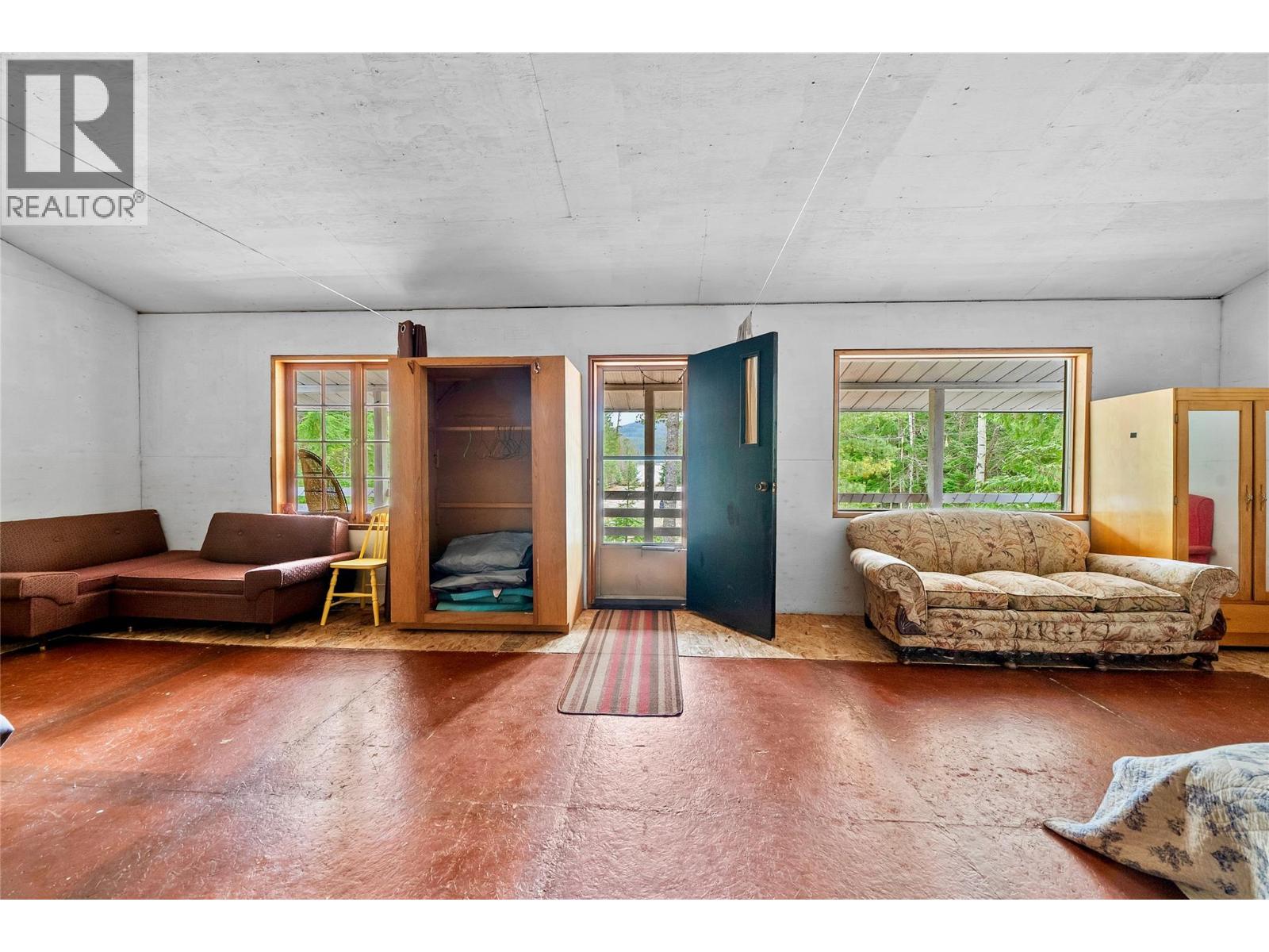  1361 Daniels Road, Seymour Arm