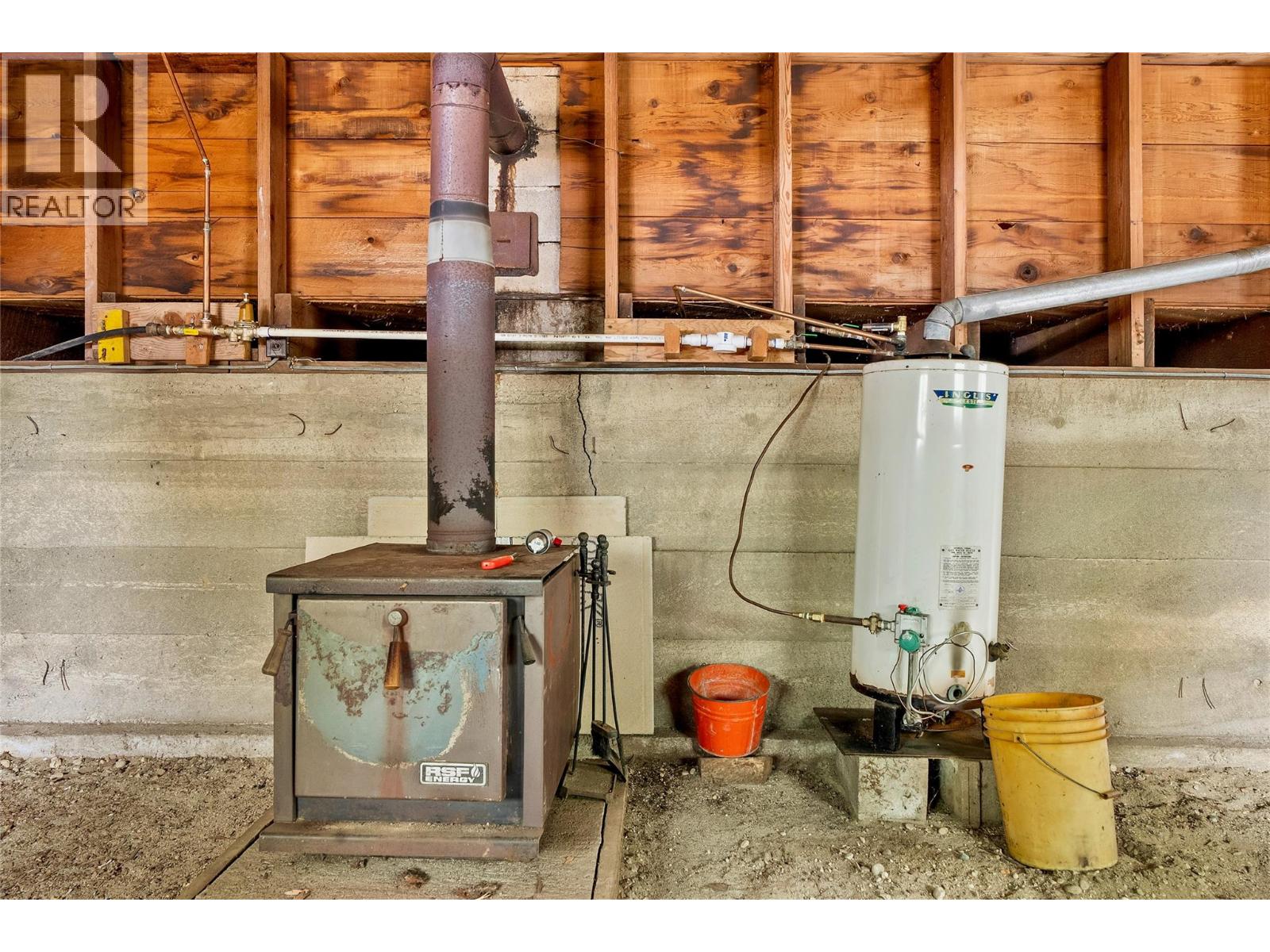  1361 Daniels Road, Seymour Arm