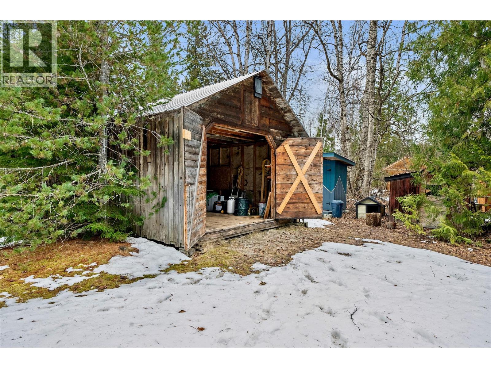  1361 Daniels Road, Seymour Arm