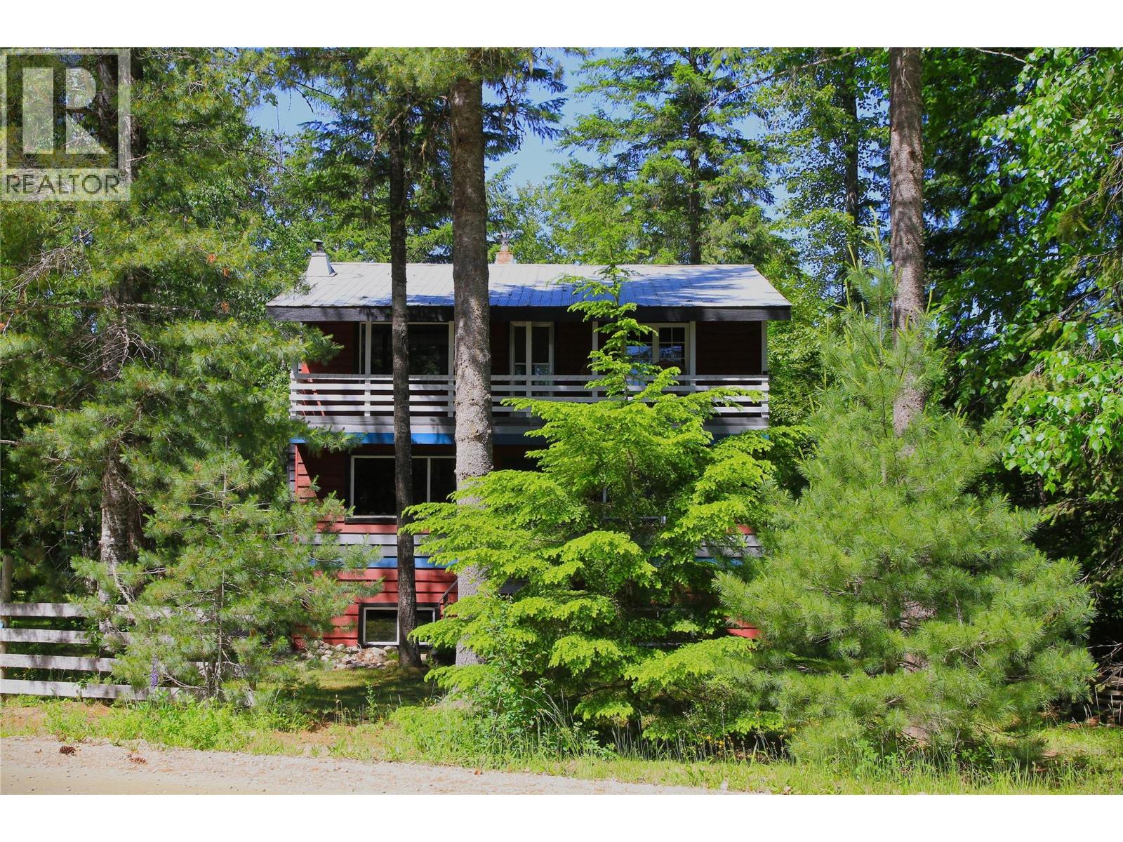  1361 Daniels Road, Seymour Arm