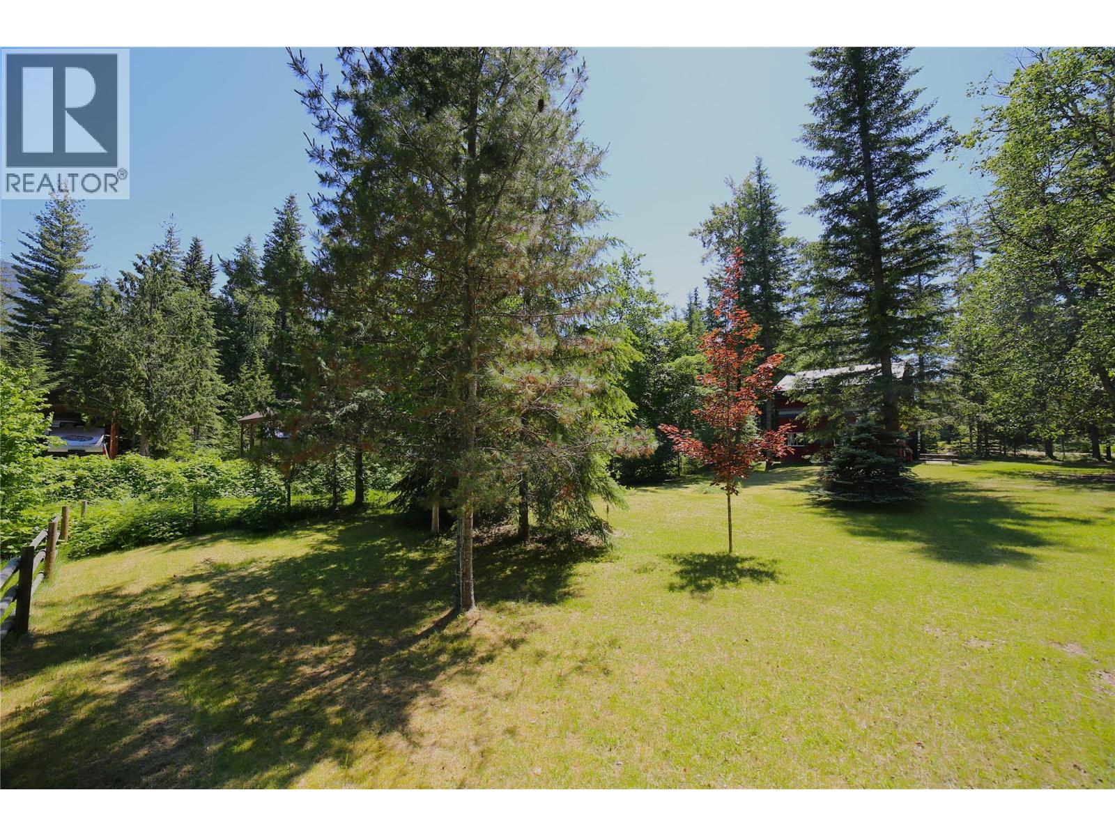  1361 Daniels Road, Seymour Arm