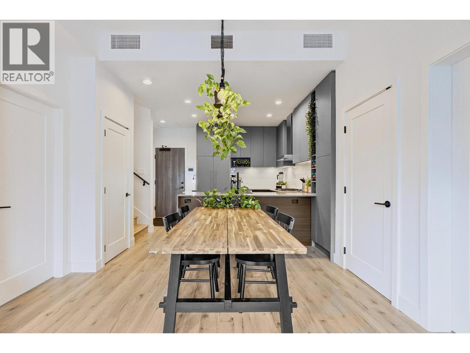 610 55 KLAHANIE DRIVE, Port Moody