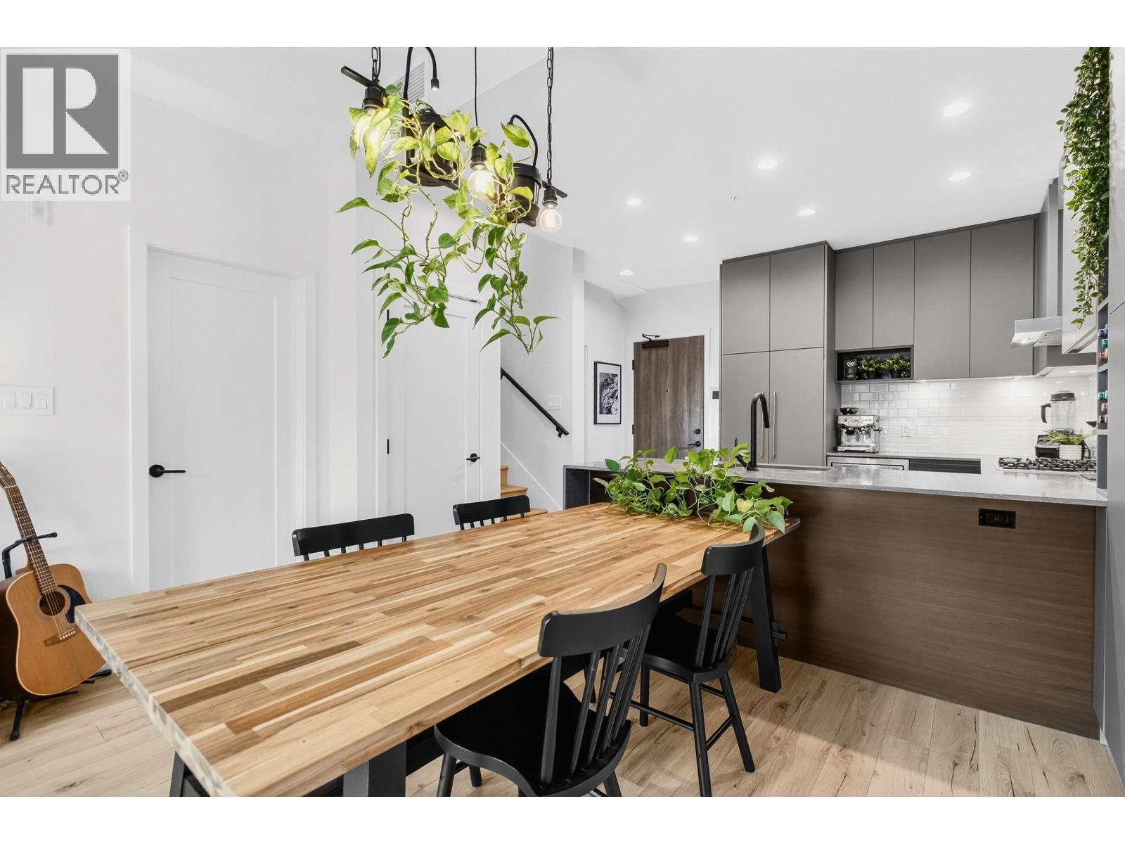 610 55 KLAHANIE DRIVE, Port Moody