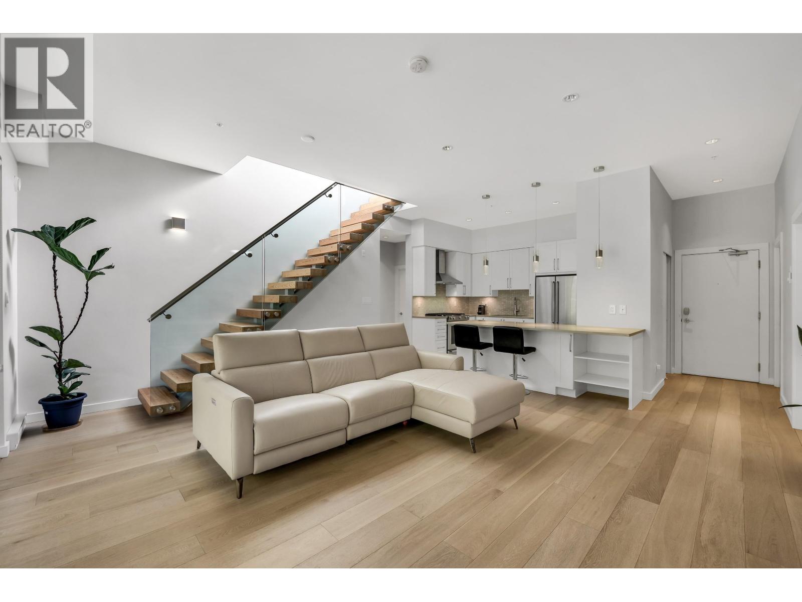 313 41328 SKYRIDGE PLACE, Squamish