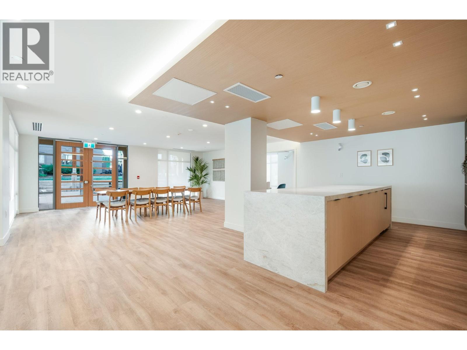 508 721 ANSKAR COURT, Coquitlam