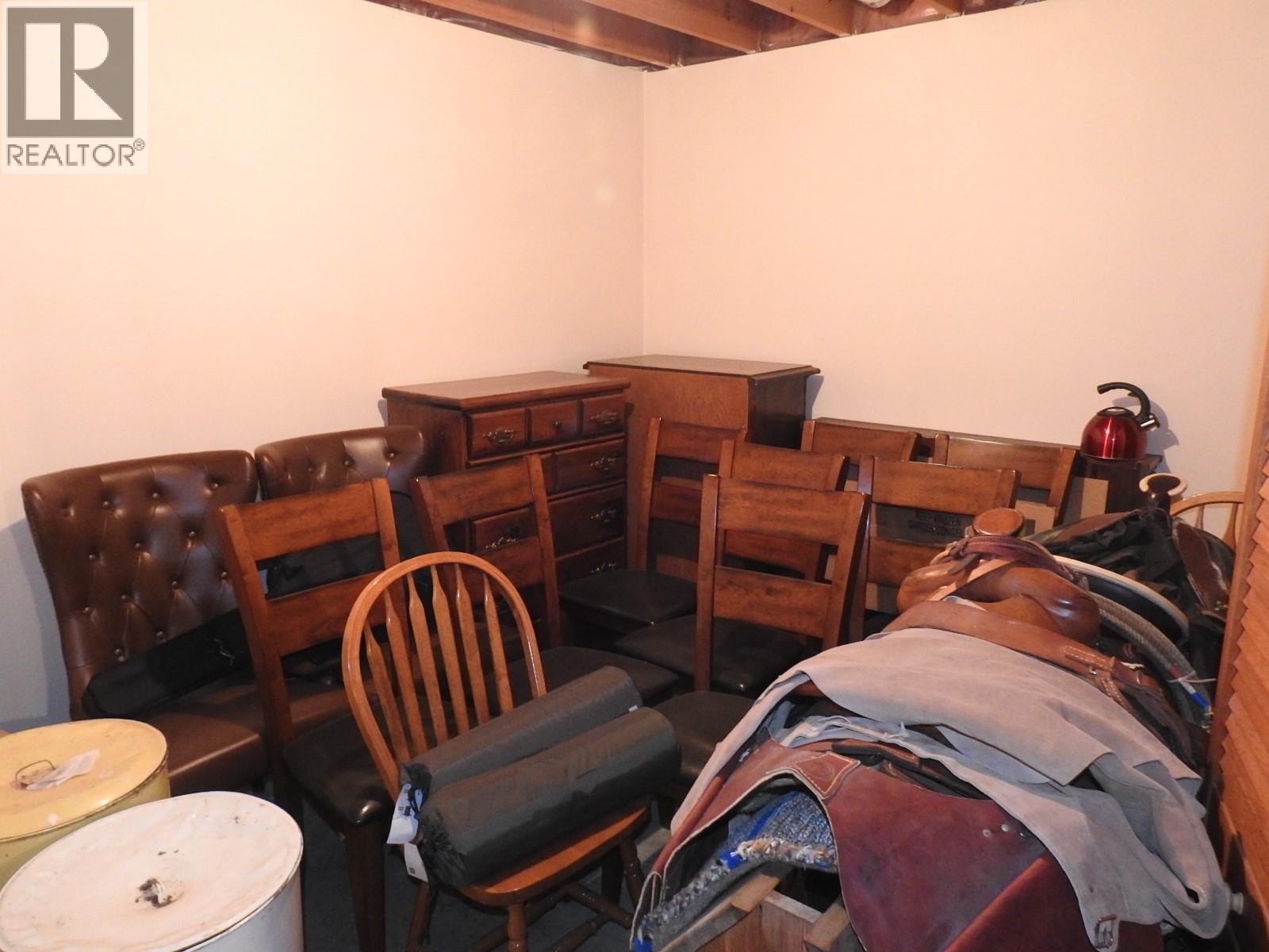 4596 Back Enderby Road - 43