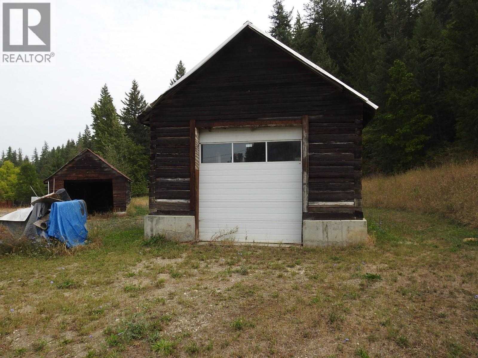 4596 Back Enderby Road - 57