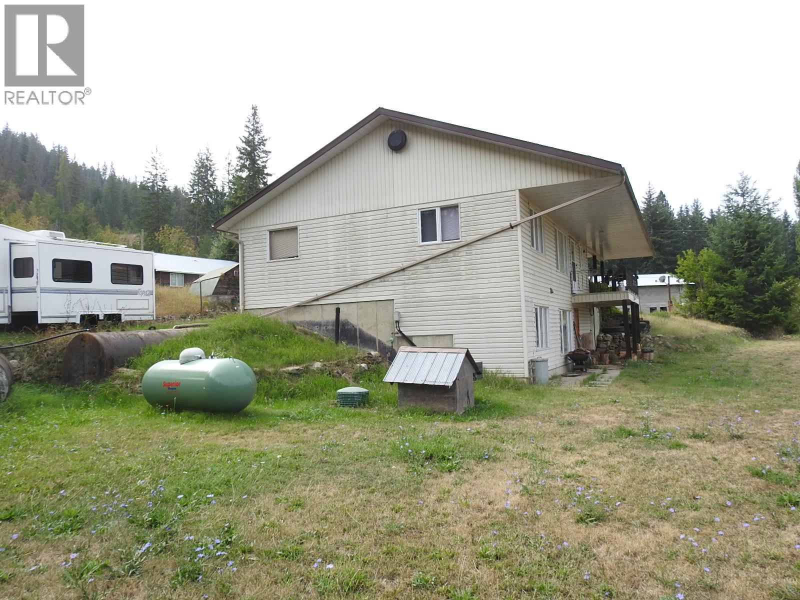 4596 Back Enderby Road - 55