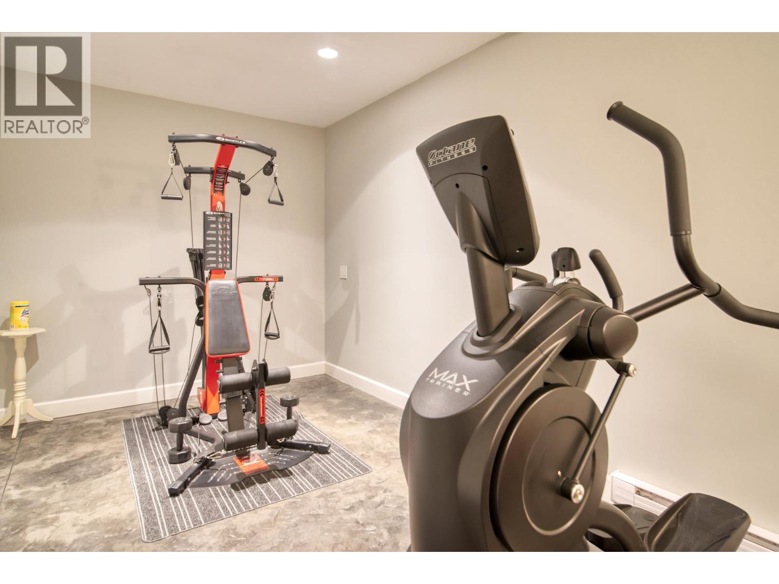 6369 JASPER ROAD, Sechelt