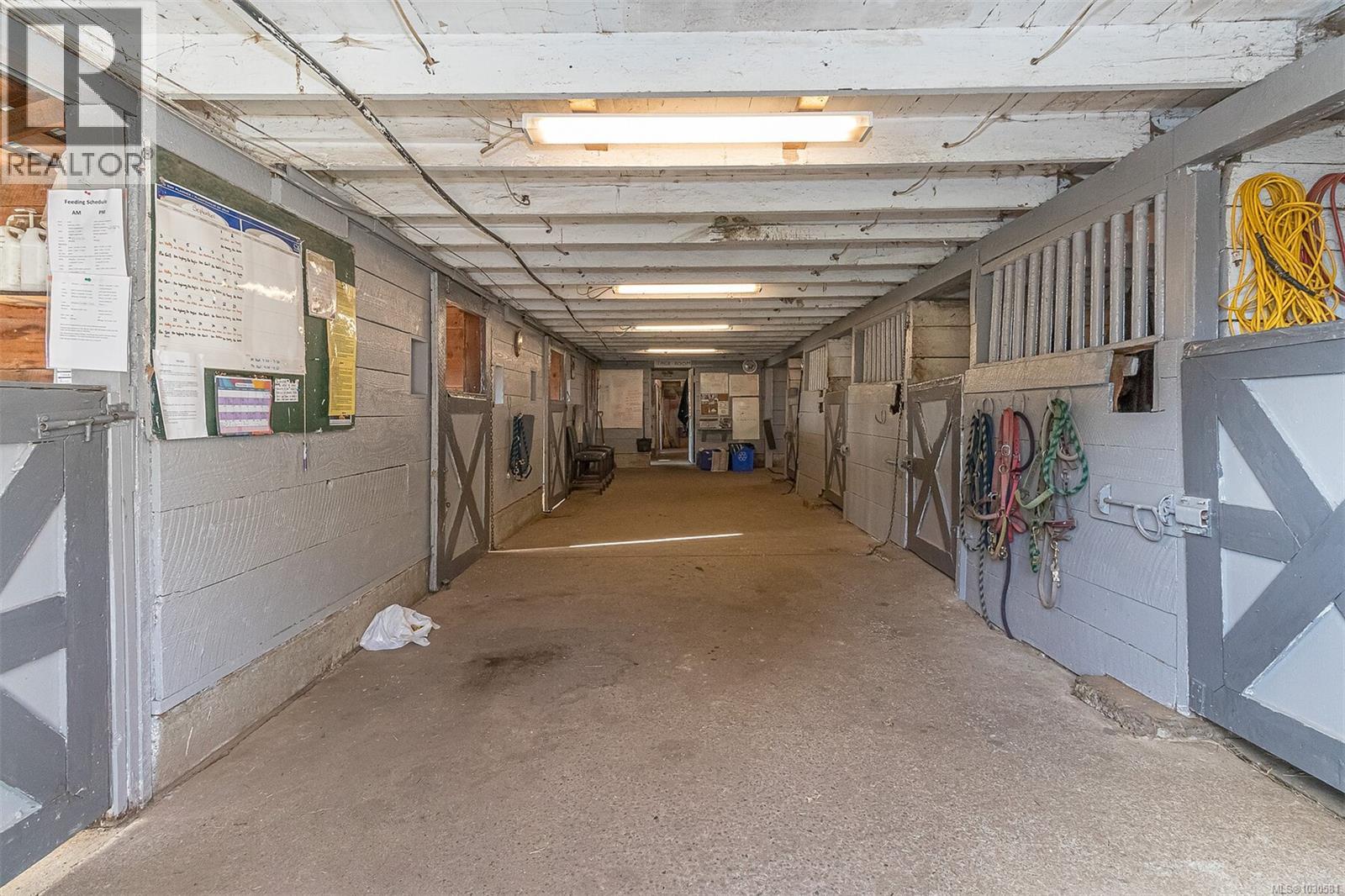 4040 HOLLAND AVE - 65