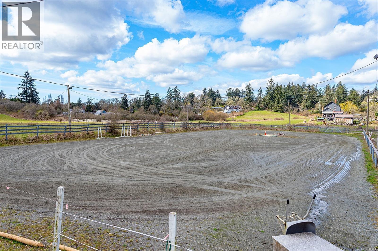 4040 HOLLAND AVE - 80