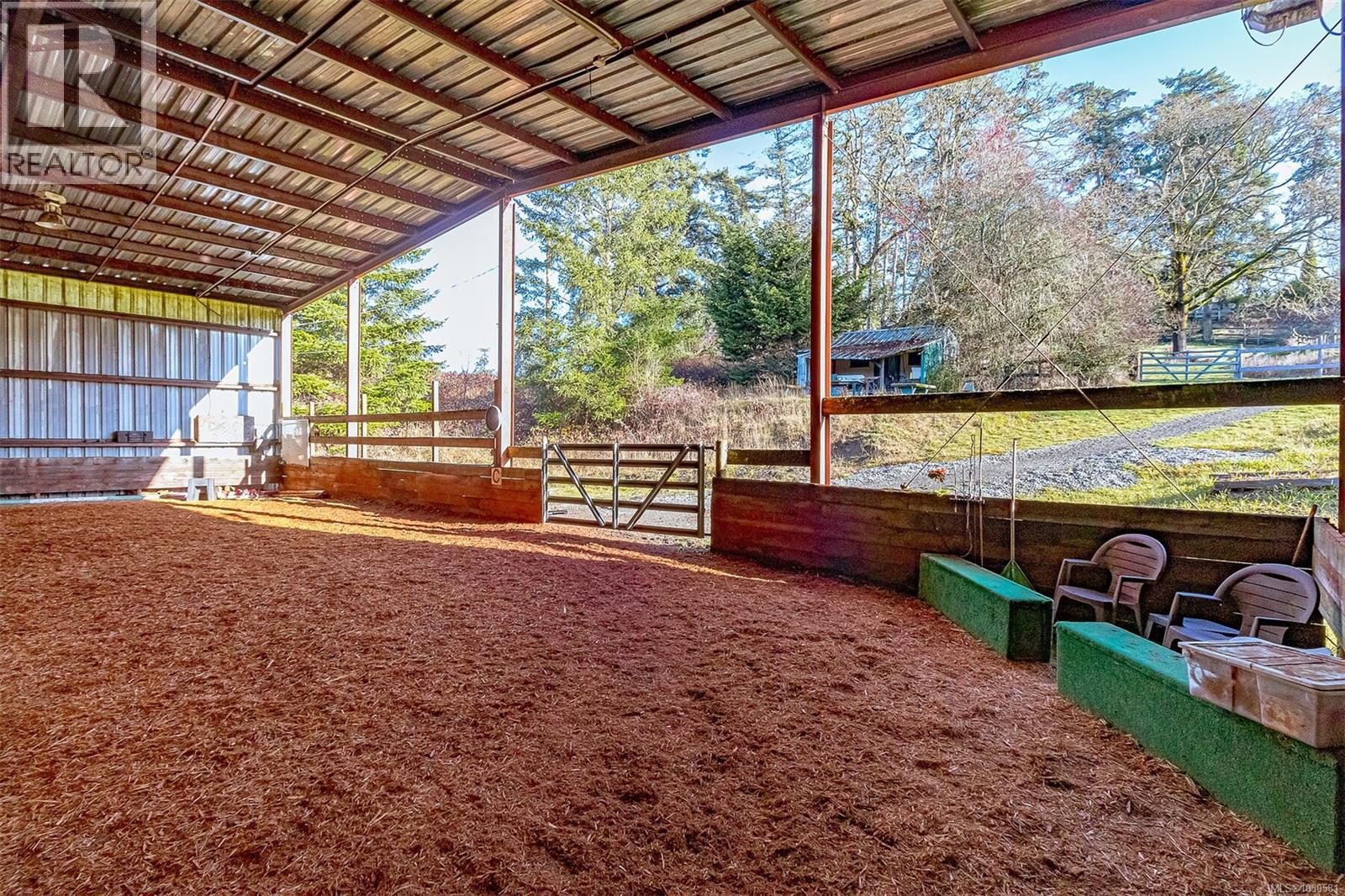 4040 HOLLAND AVE - 86