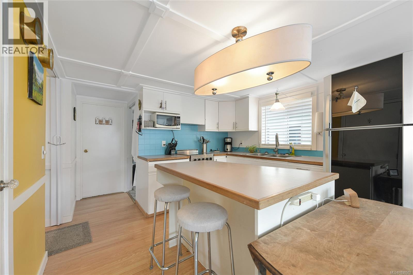 #5 1765 COWICHAN BAY RD - 13