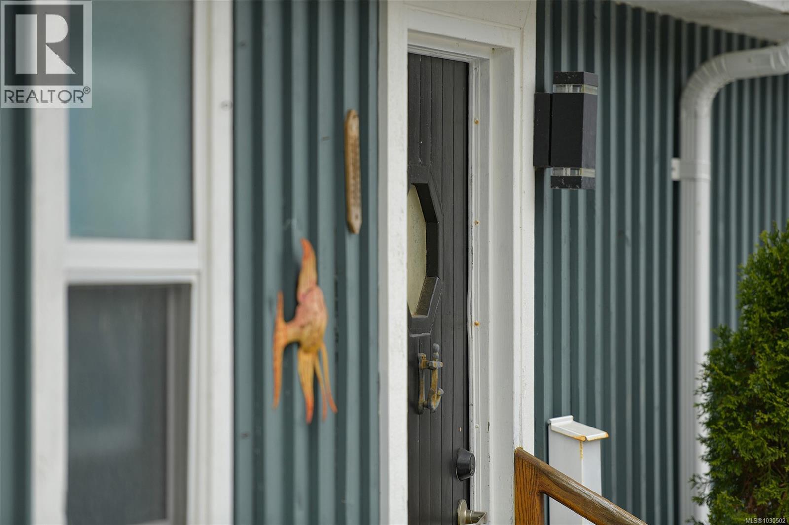 #5 1765 COWICHAN BAY RD - 5