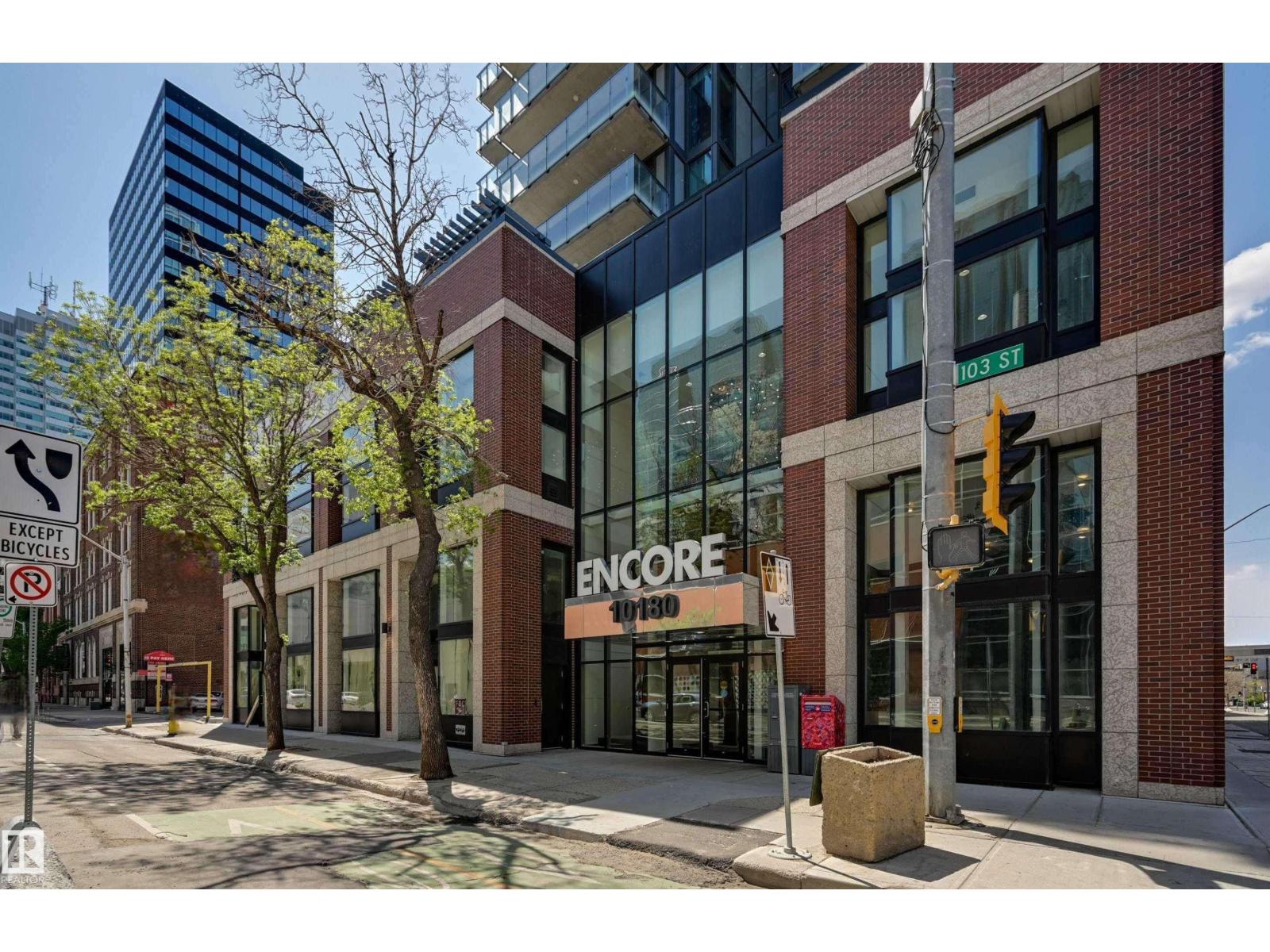 #2701 10180 103 ST NW - 20