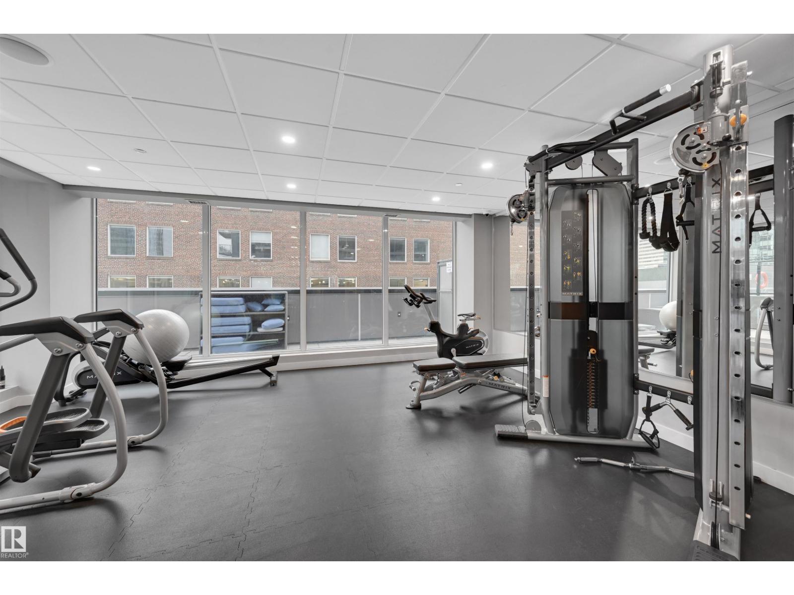 #2701 10180 103 ST NW - 26