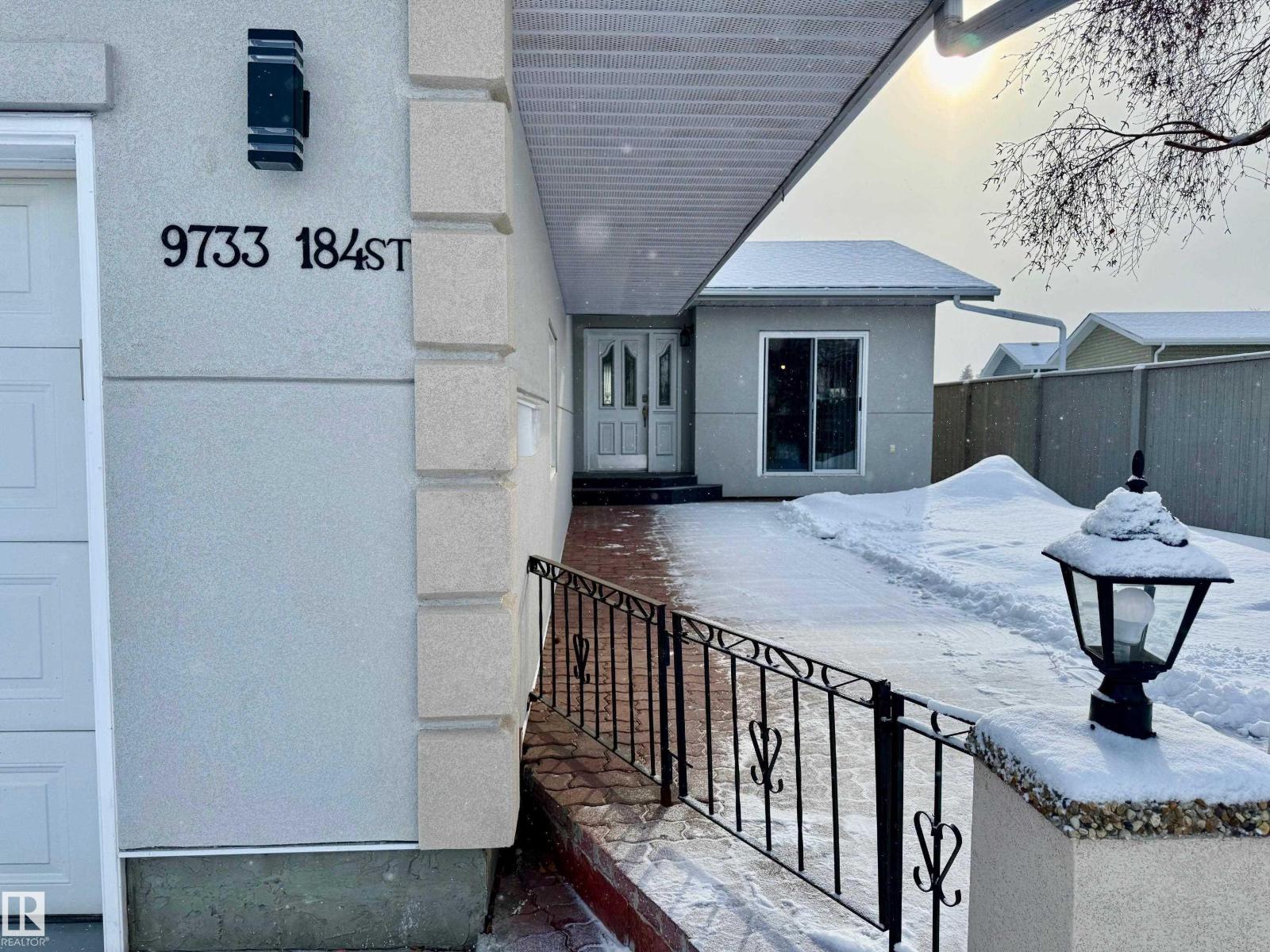 9733 184 ST NW, Edmonton