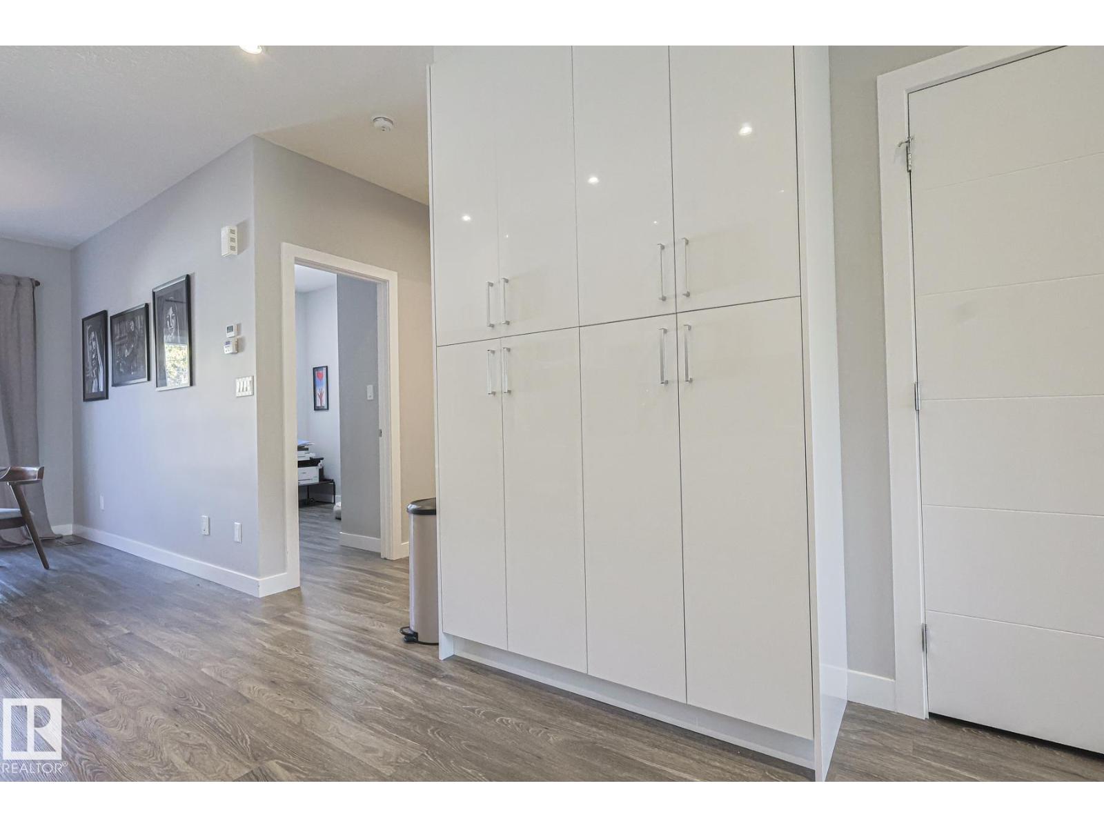 10824 63 AV NW, Edmonton