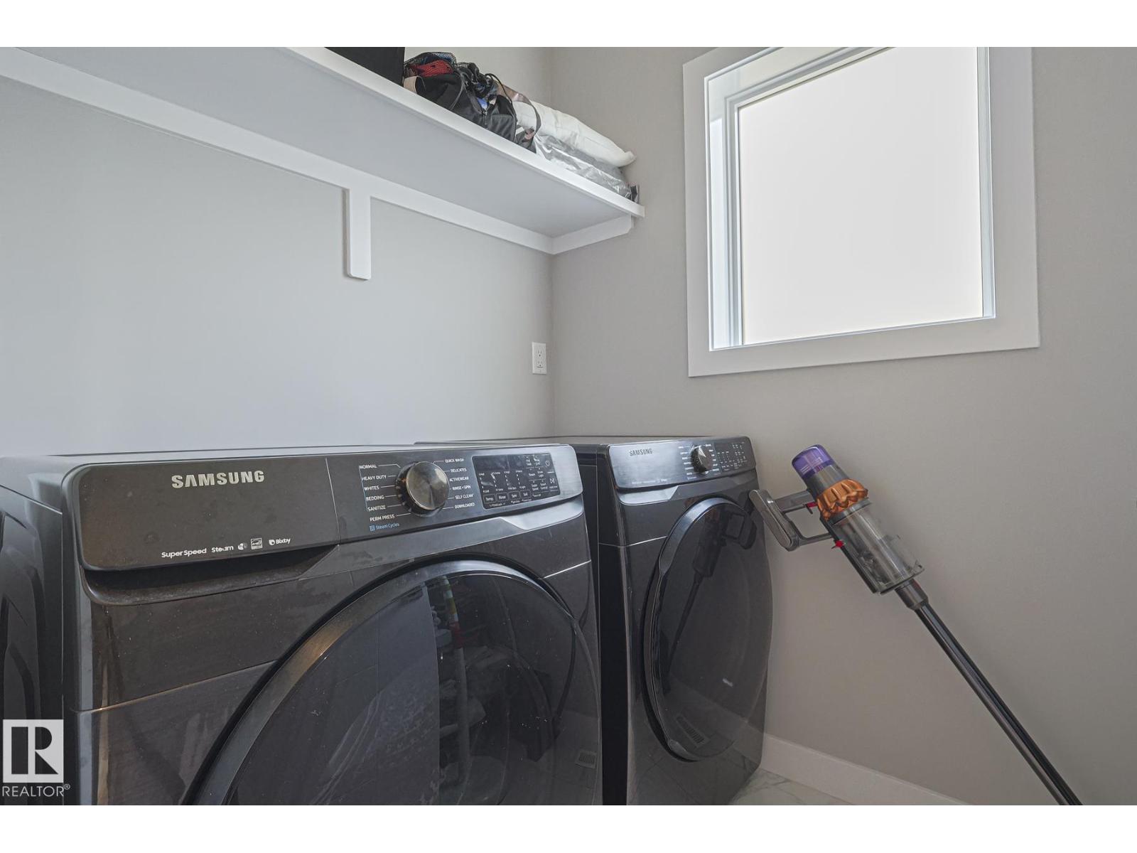 10824 63 AV NW, Edmonton