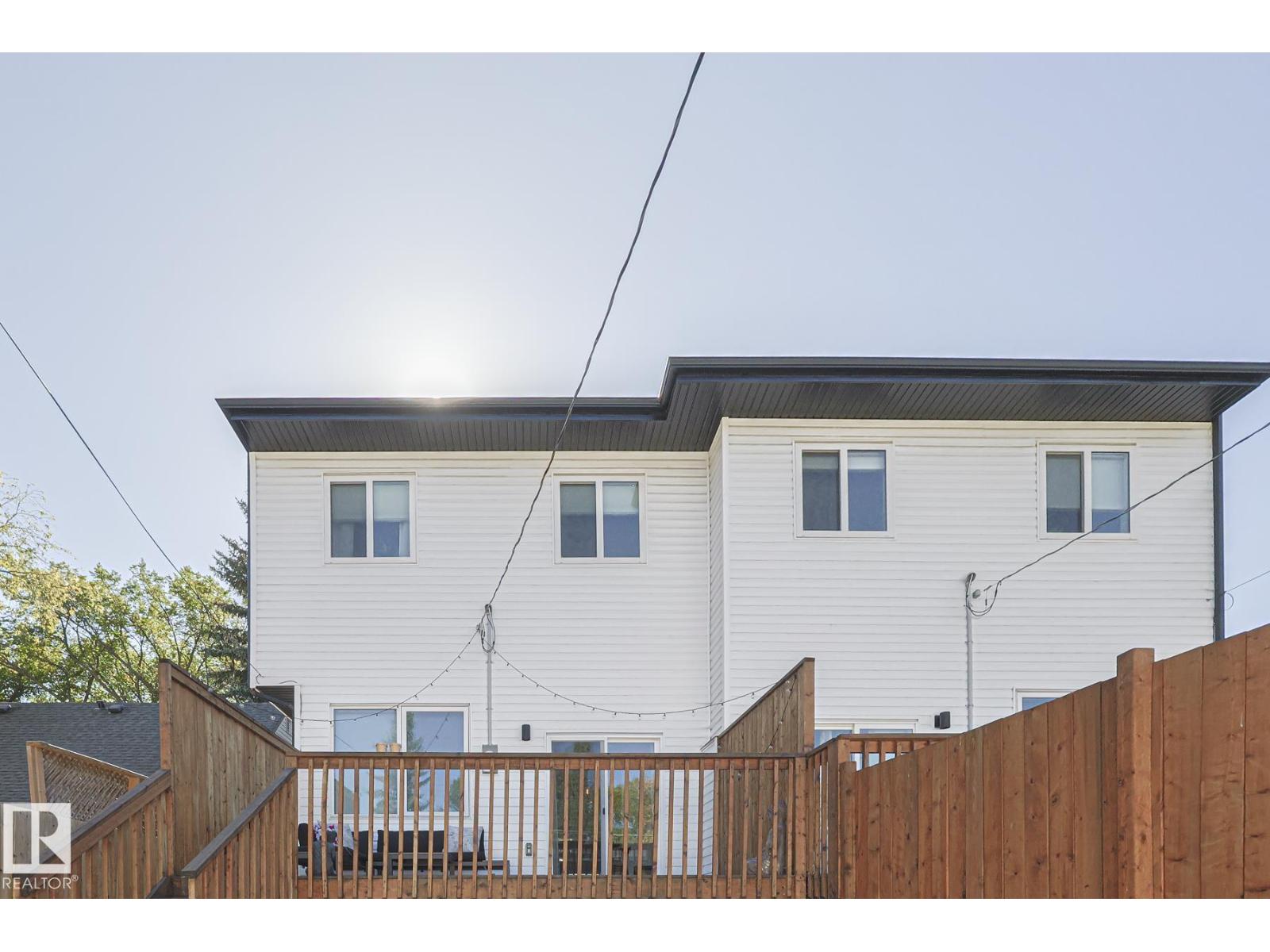 10824 63 AV NW, Edmonton