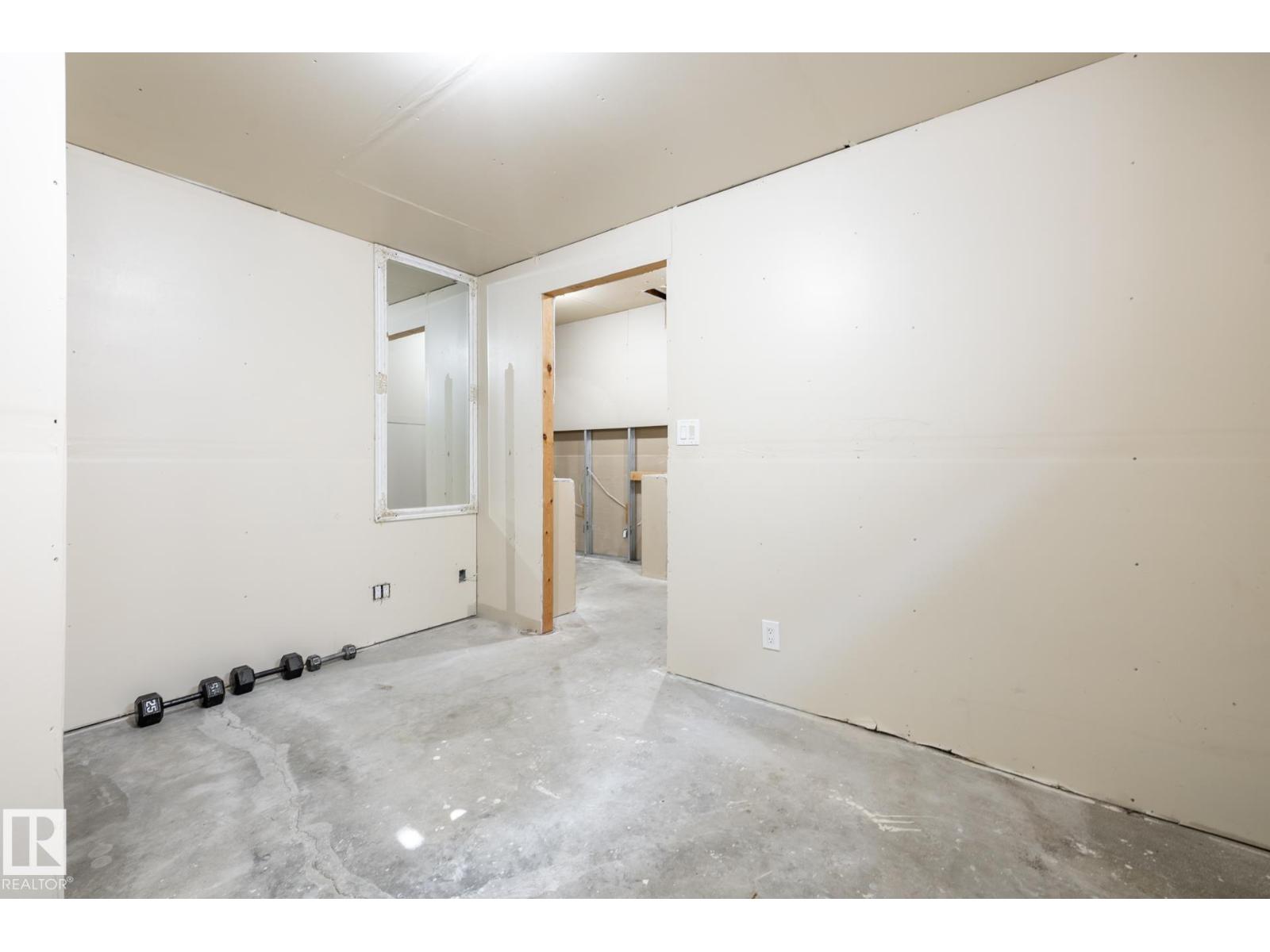 14503 131 ST NW, Edmonton