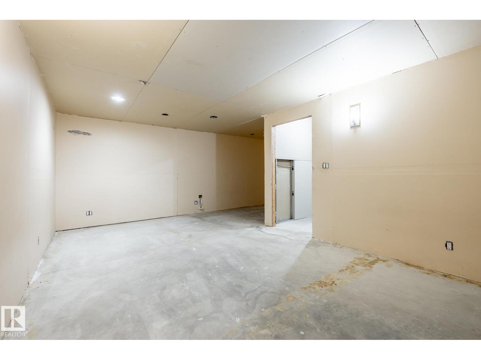 14503 131 ST NW, Edmonton