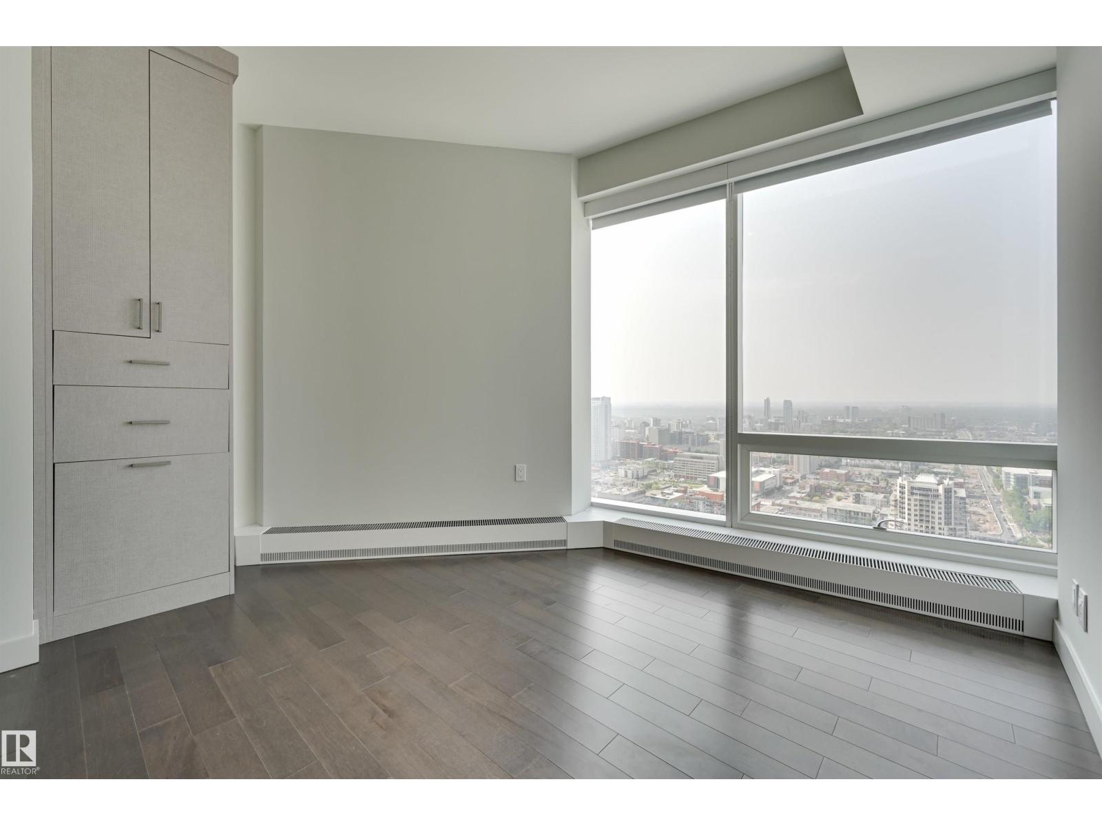 #3412 10360 102 ST NW - 22