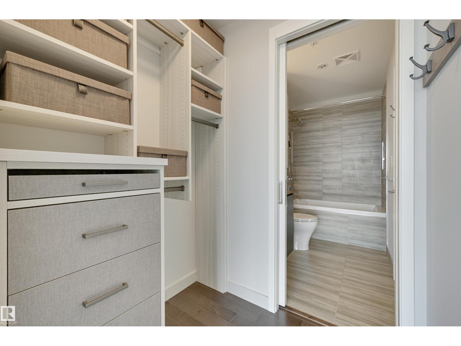 #3412 10360 102 ST NW - 24