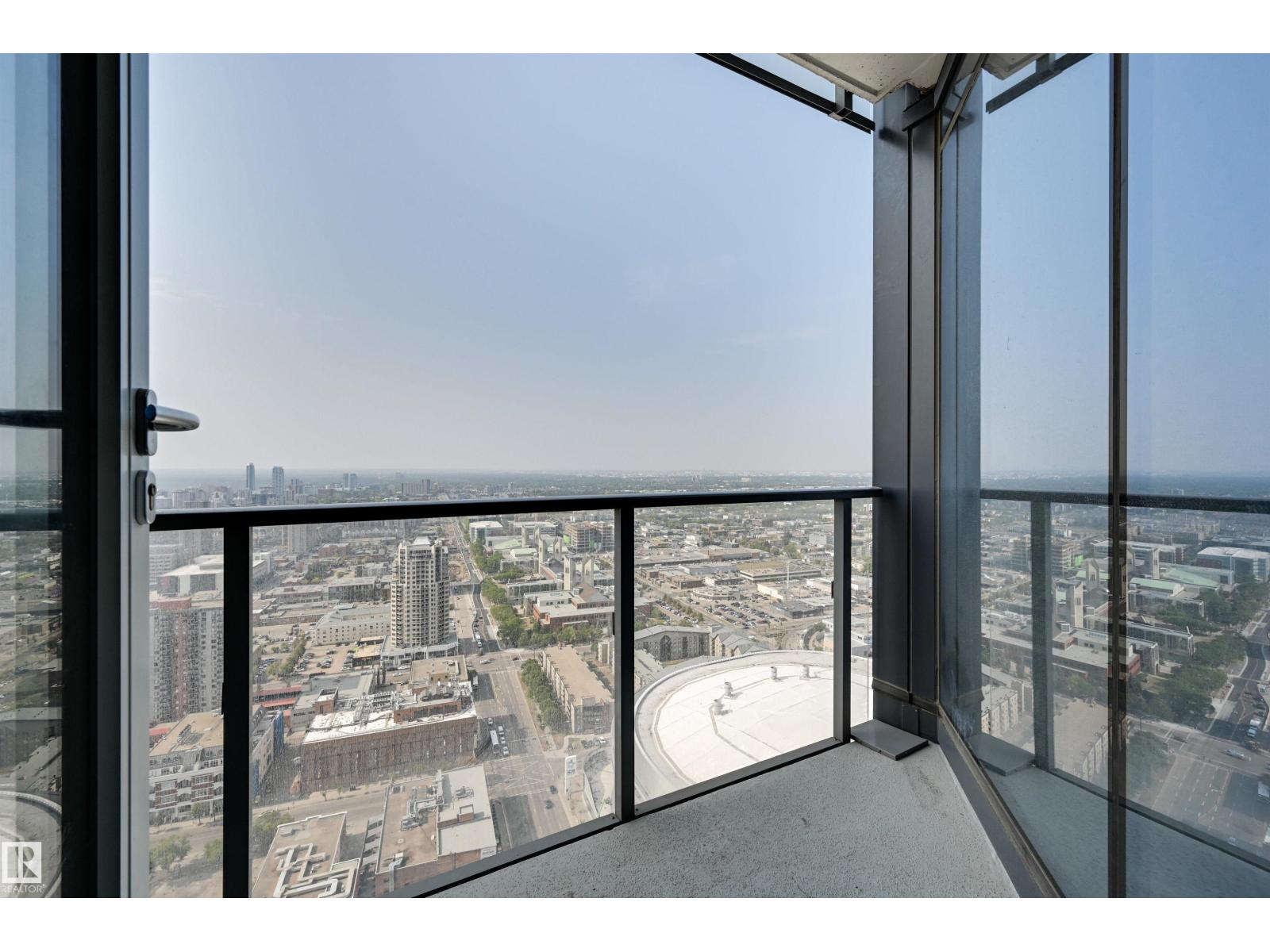 #3412 10360 102 ST NW - 28