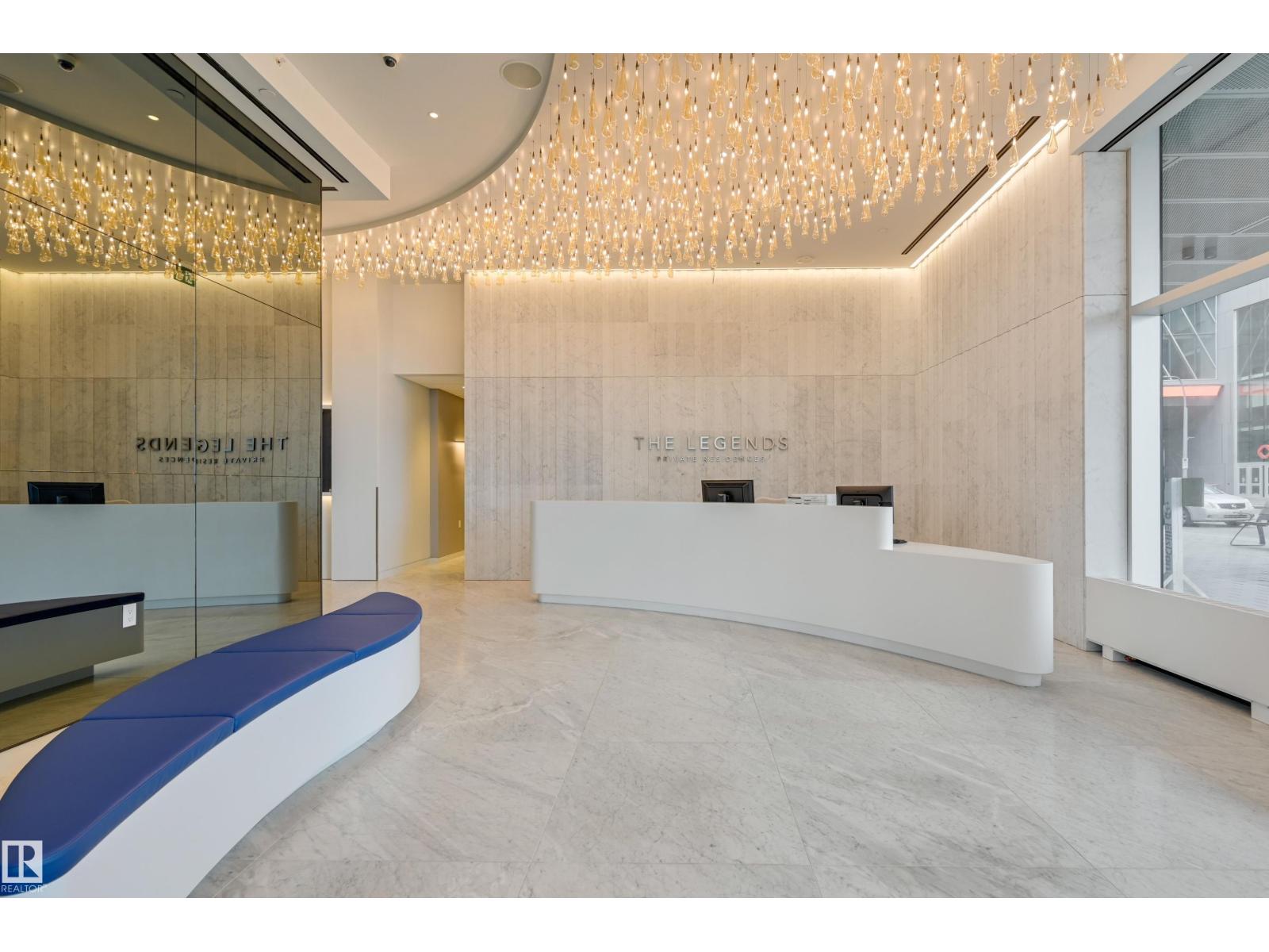 #3412 10360 102 ST NW - 35