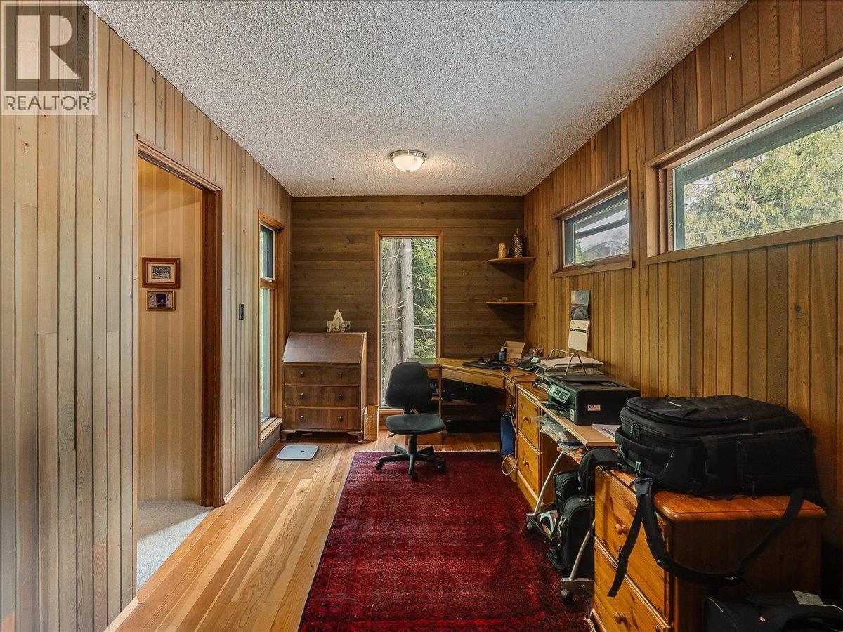  2827 Evin Road, Slocan Park
