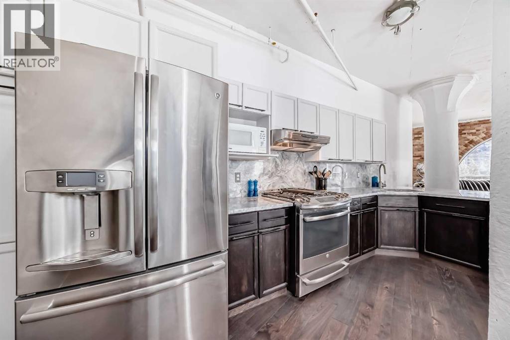 #402 240 11 Avenue SW - 18