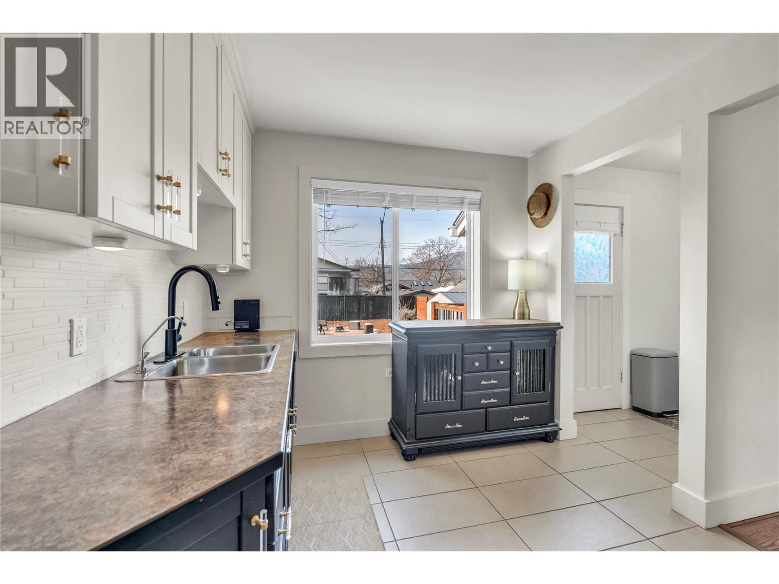 1119 KILWINNING Street, Penticton