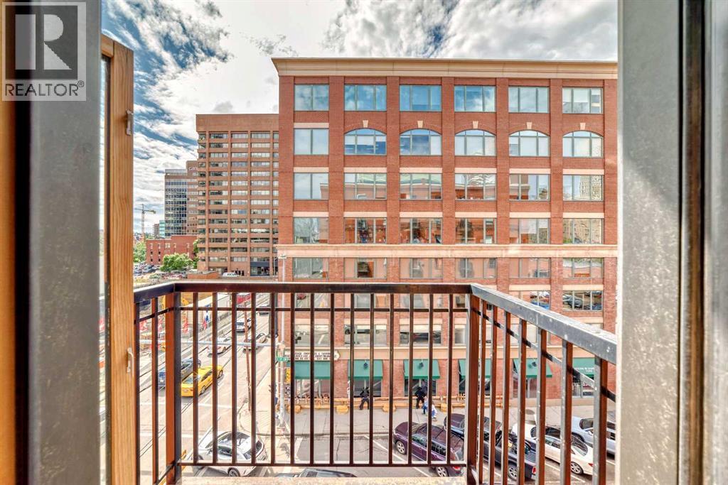#402 240 11 Avenue SW - 25