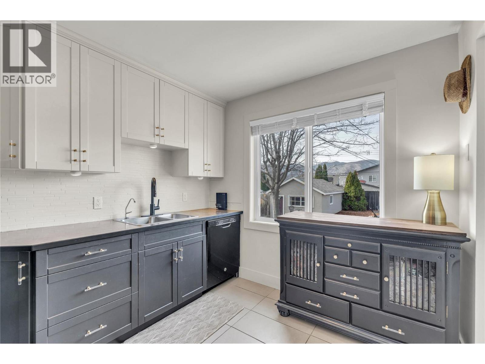 1119 KILWINNING Street, Penticton