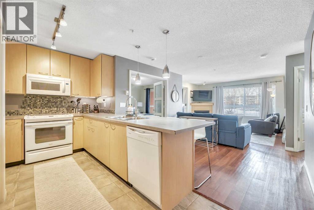 Single Family House for Sale in   Richard Road SW Lincoln Park Calgary 