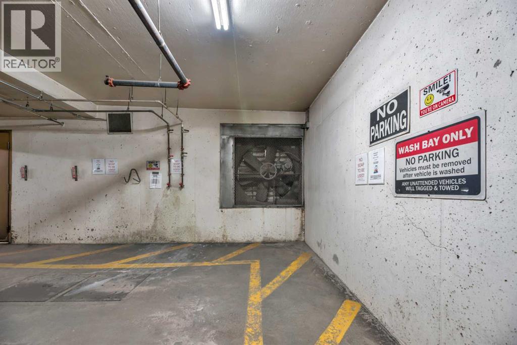 Single Family House for Sale in   Richard Road SW Lincoln Park Calgary 