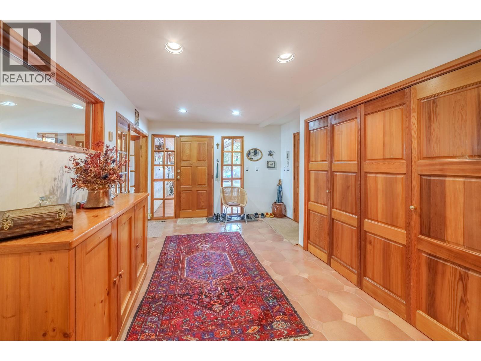 6342 NORTHSHORE DRIVE, Horse Lake