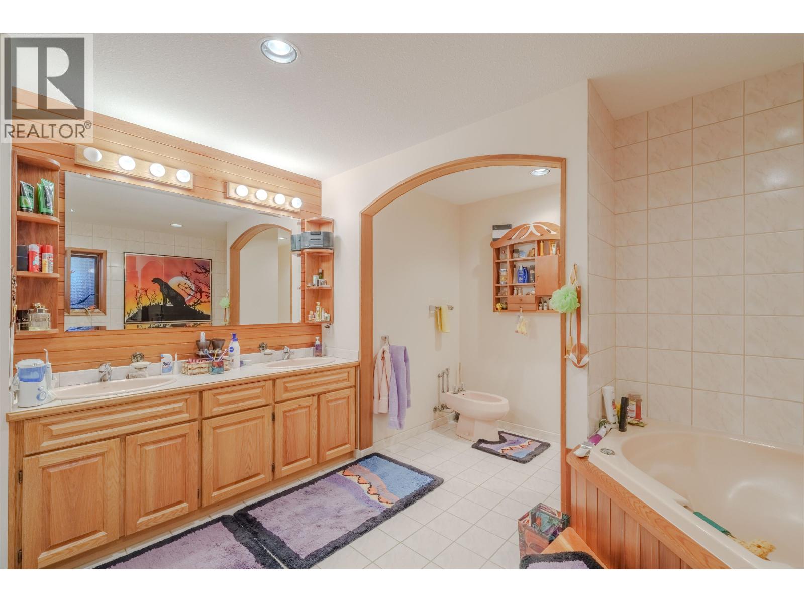 6342 NORTHSHORE DRIVE, Horse Lake