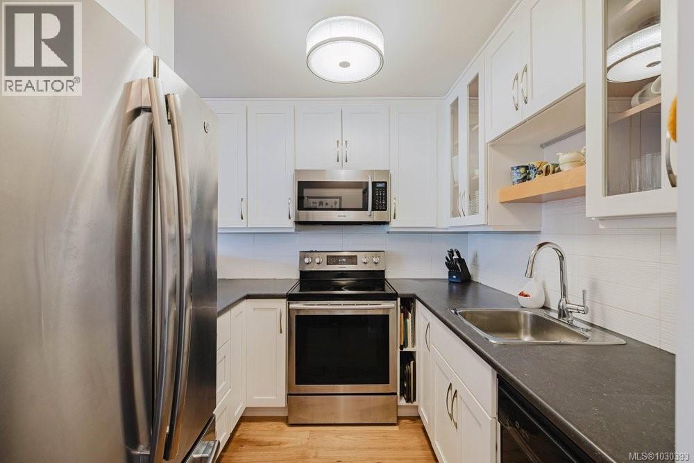 #4 1318 VINING ST - 11