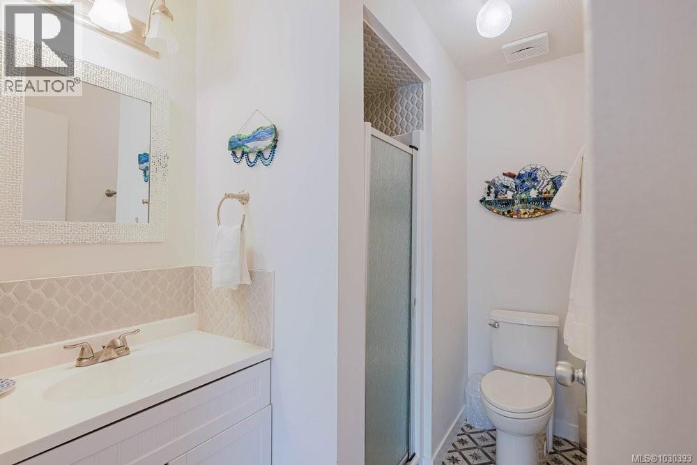 #4 1318 VINING ST - 14