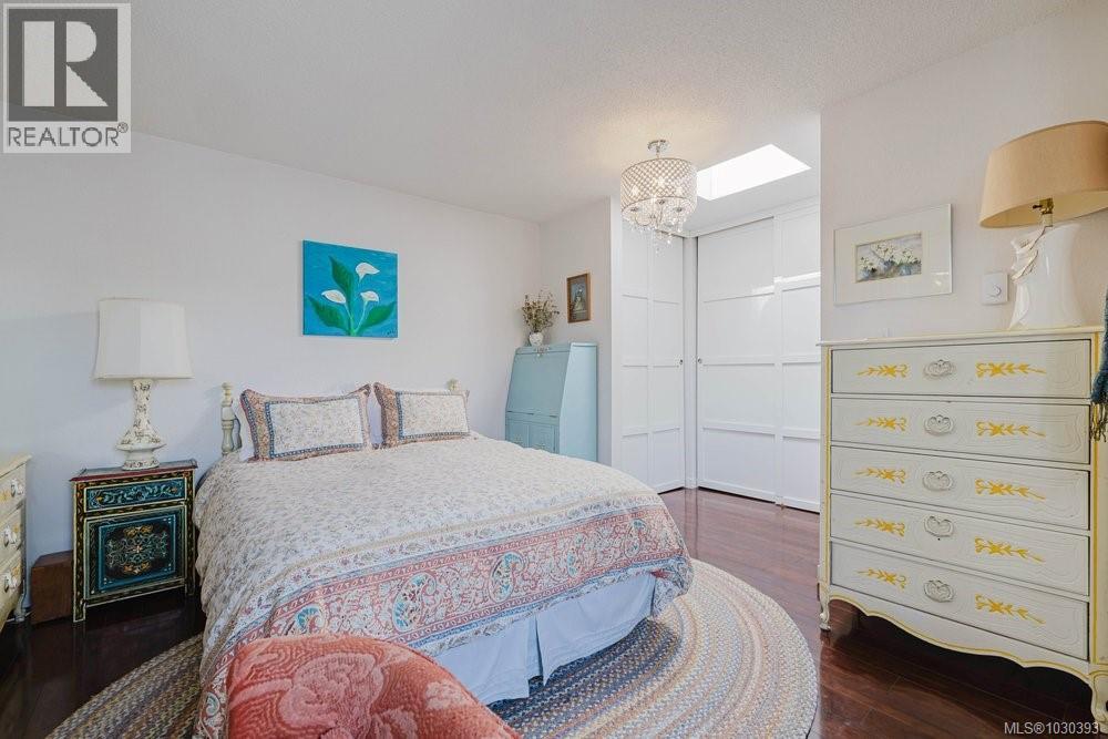 #4 1318 VINING ST - 20