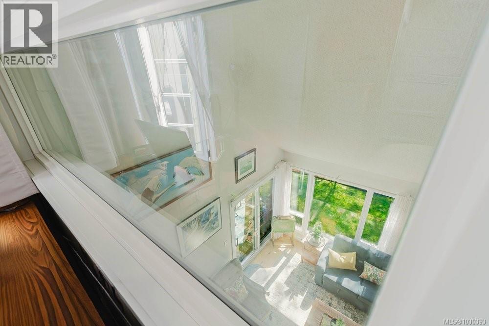 #4 1318 VINING ST - 25