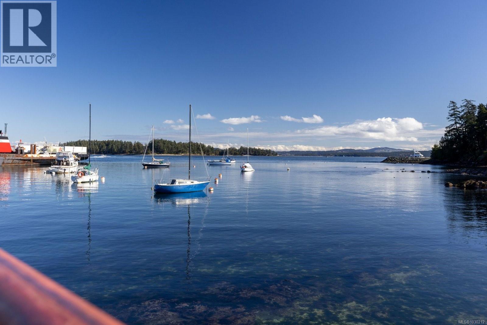  2220 Dolphin Road, North Saanich