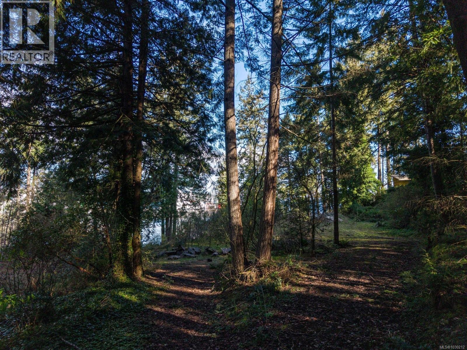  2220 Dolphin Road, North Saanich