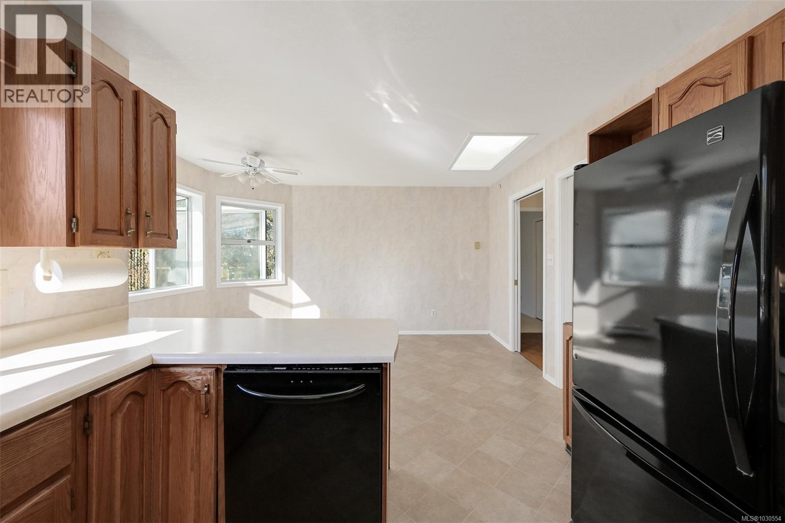 2105 WINDSOR RD - 13