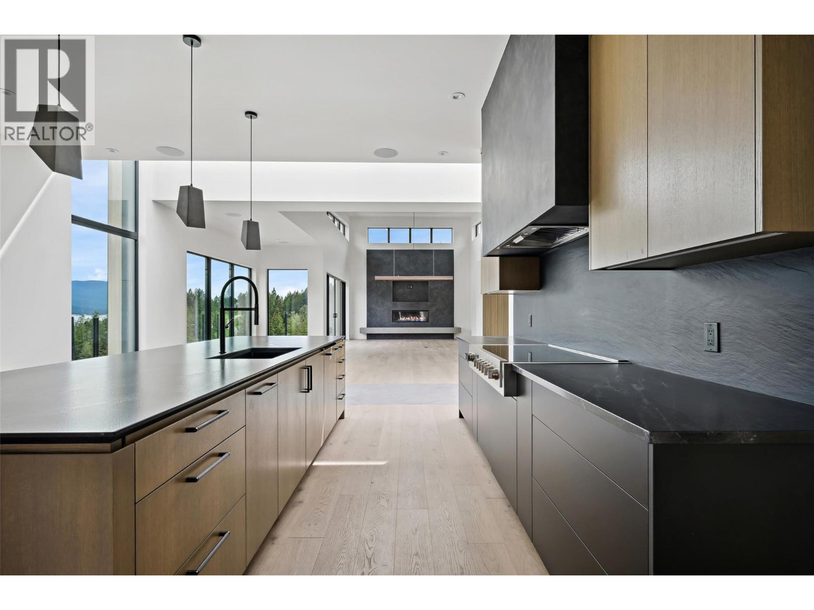 #4 6200 COLUMBIA LAKE Road - 22