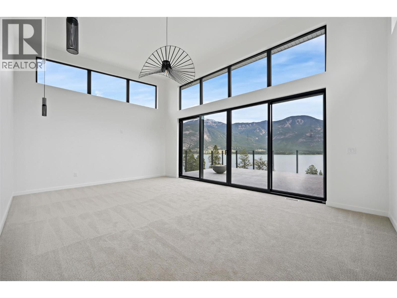 #4 6200 COLUMBIA LAKE Road - 39