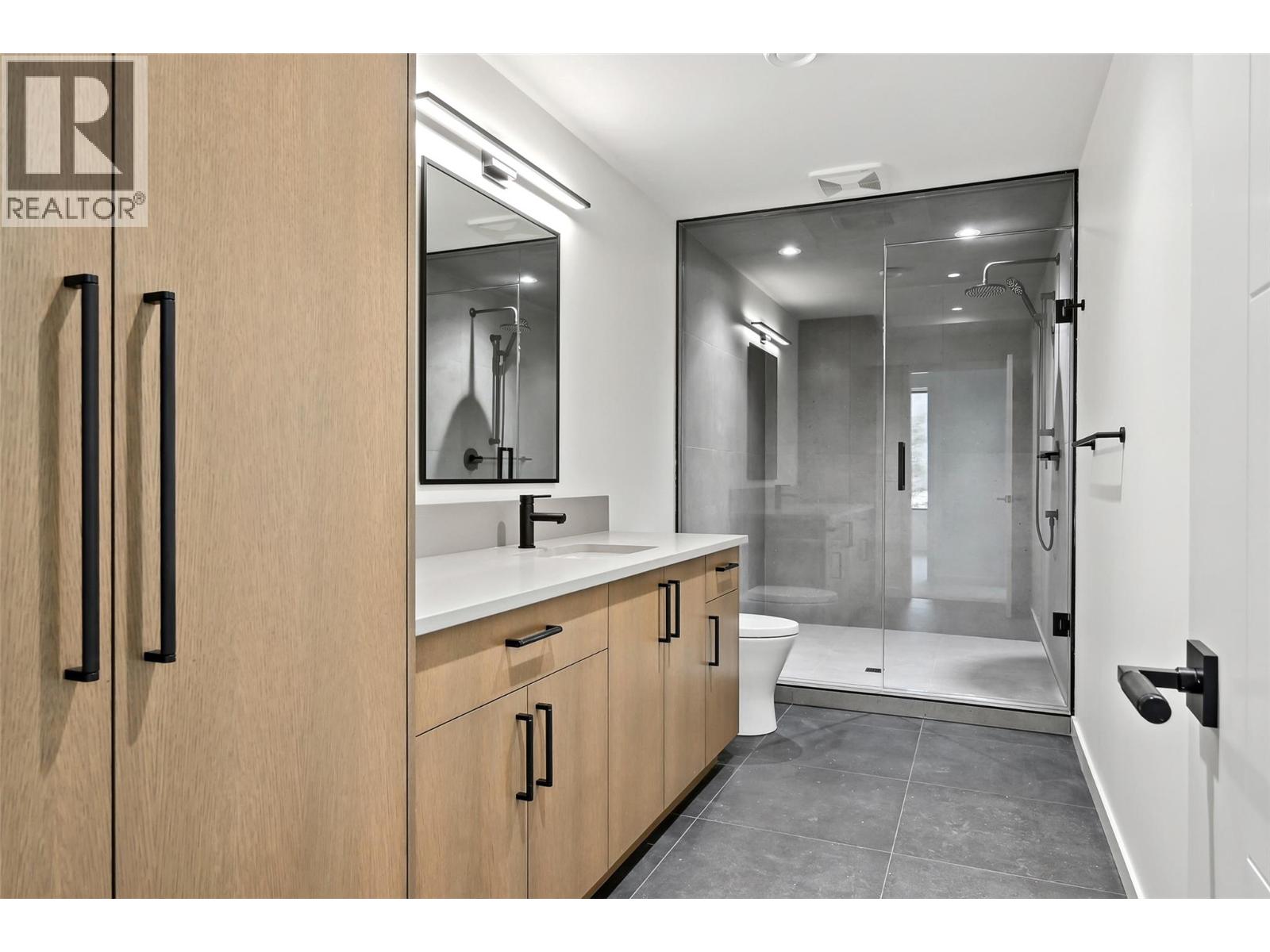 #4 6200 COLUMBIA LAKE ROAD - 63